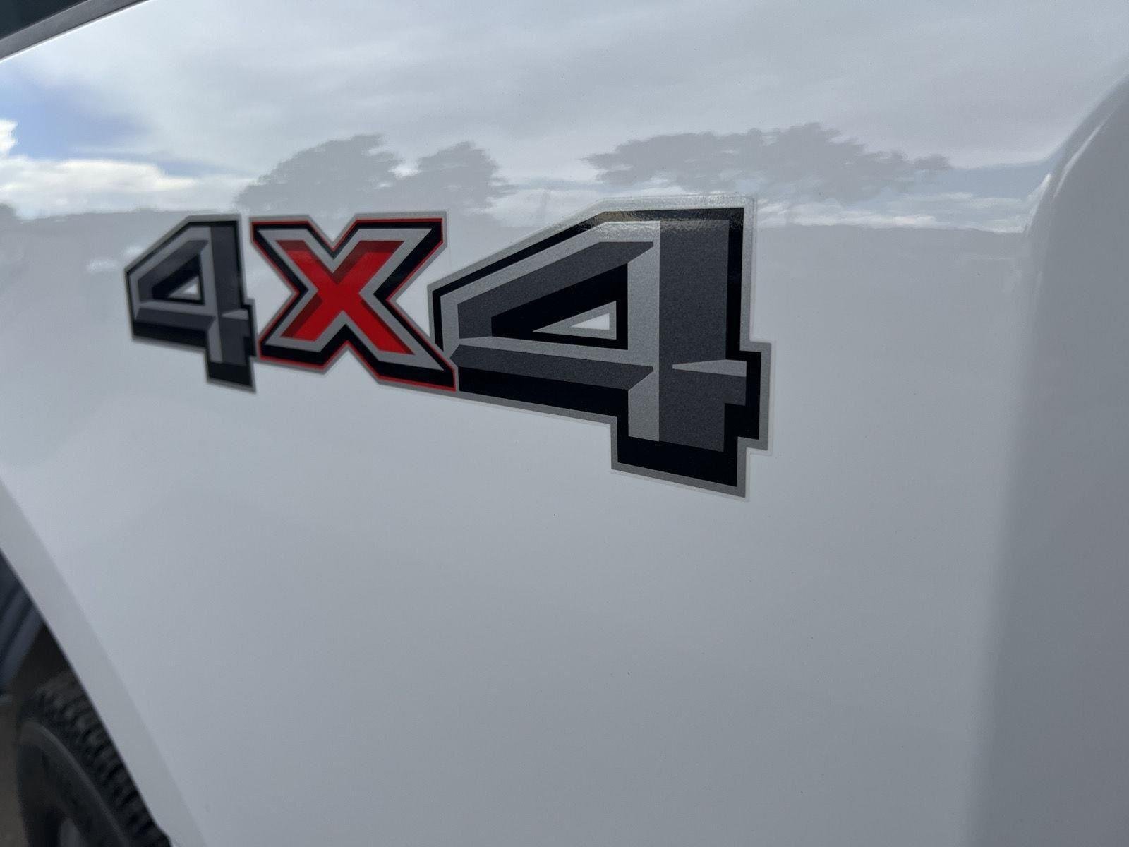 New 2026 Oxford White Ford XL image 59