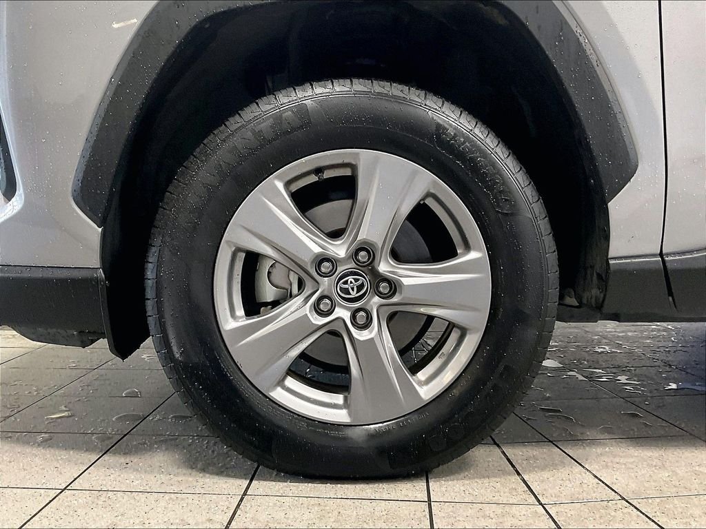 Used 2025 Silver Toyota XLE image 7