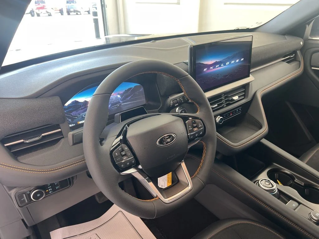 New 2026 Marsh Gray Ford Tremor® image 11