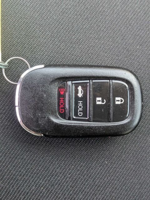Used 2025  Honda LX image 31