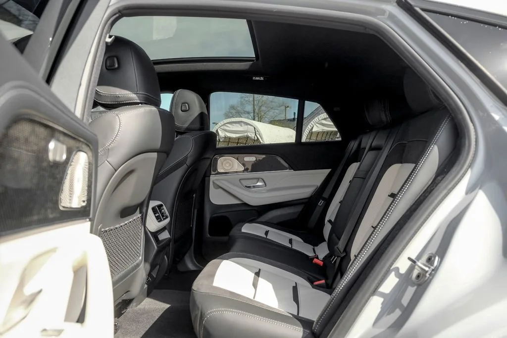 New 2026 MANUFAKTUR Alpine Grey Mercedes-Benz GLE 53 AMG® image 53