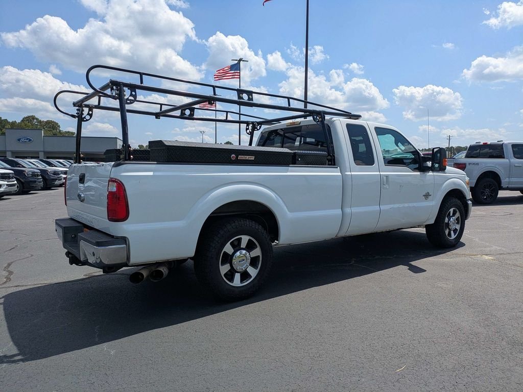 Used 2016 White Ford Lariat image 4