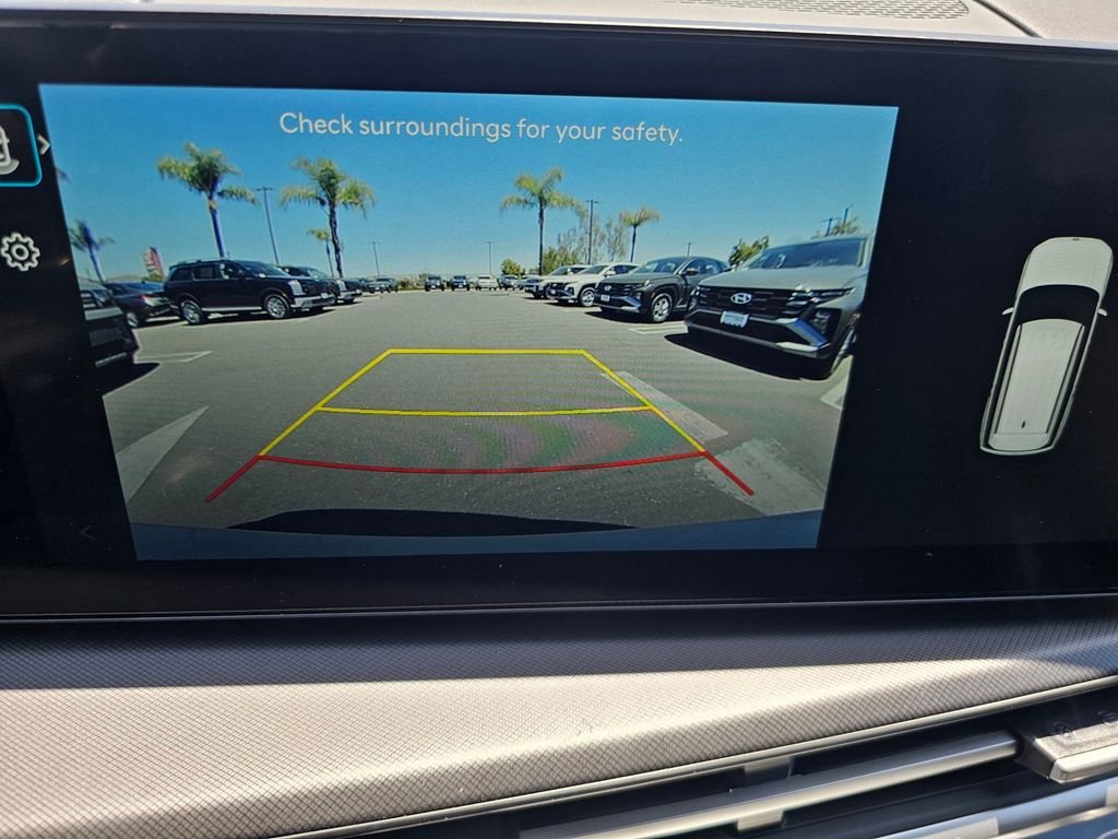 New 2026 White Hyundai SE image 34
