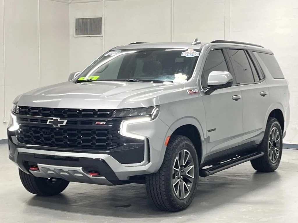 Used 2023 Sterling Gray Metallic Chevrolet Z71 image 4