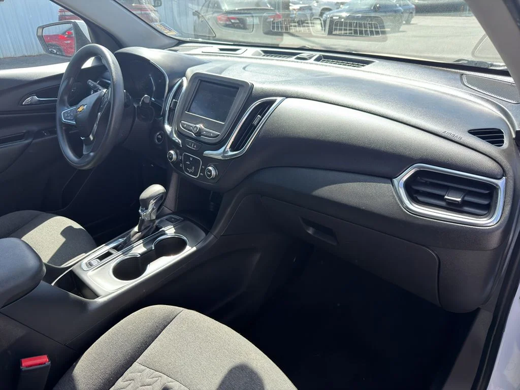 Used 2023 Summit White Chevrolet LT image 20