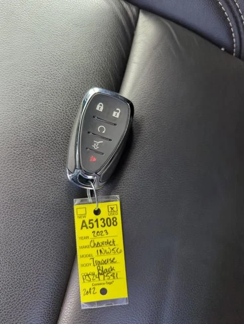 Used 2023 Mosaic Black Metallic Chevrolet LT Leather image 33