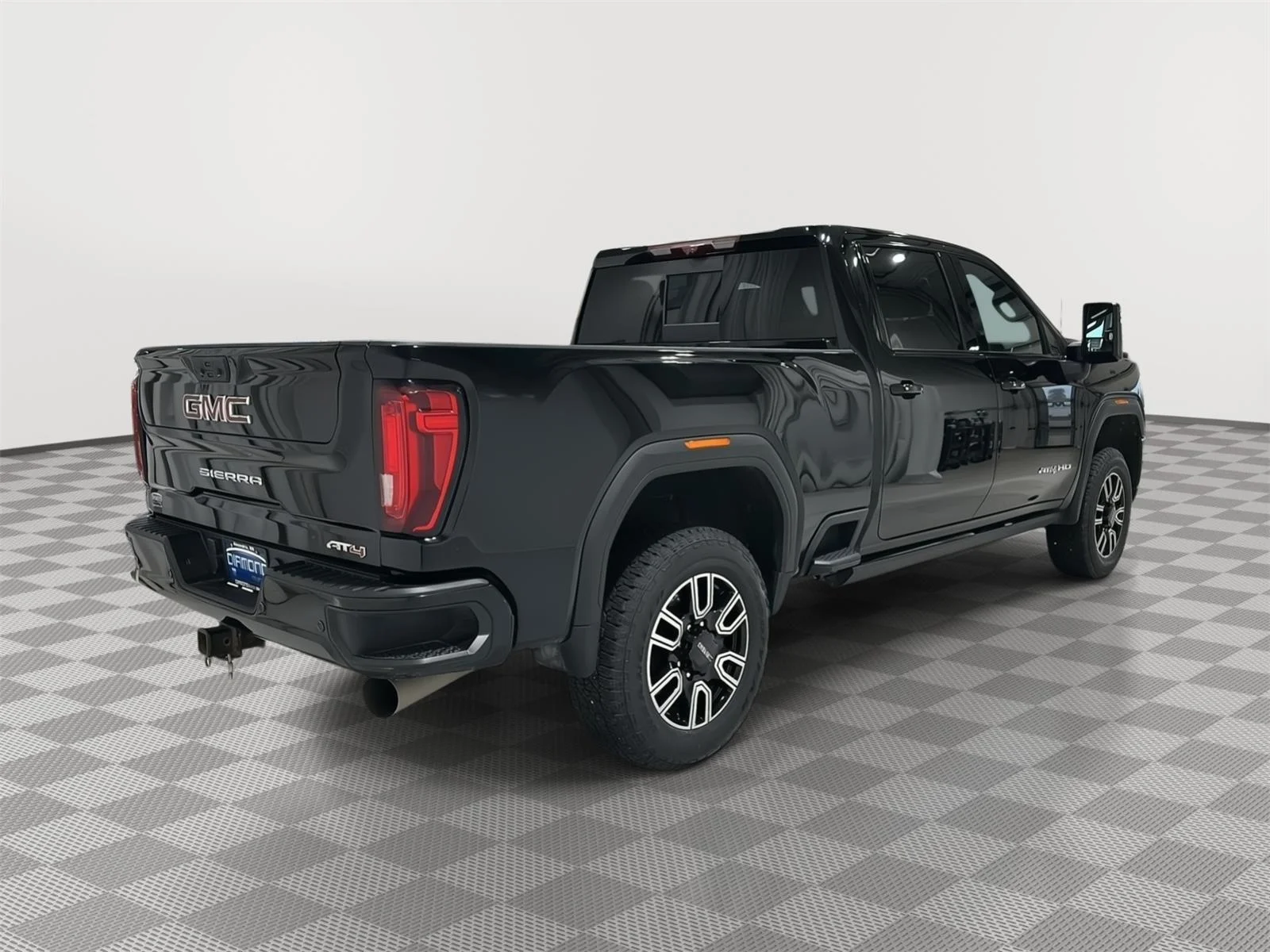 Used 2023 ONYX BLACK GMC AT4 image 5