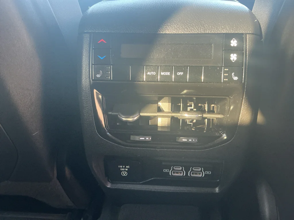 Used 2021 Bright White Clearcoat Jeep Limited image 18