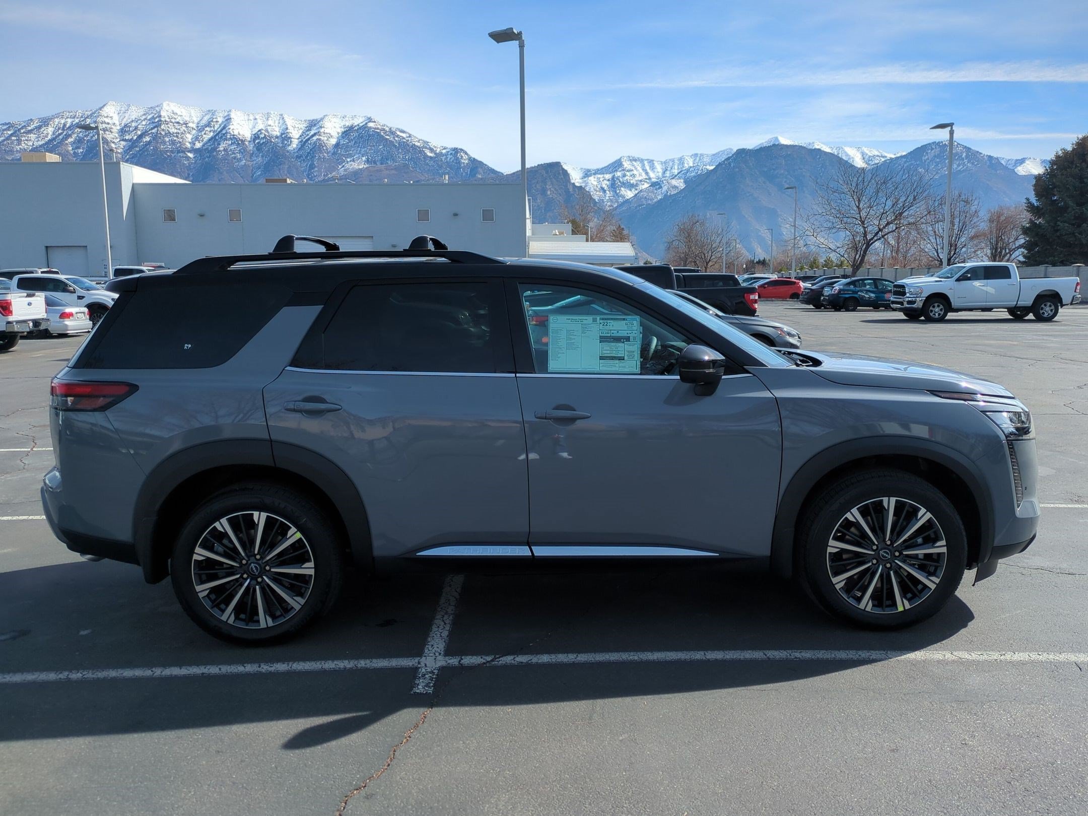 New 2026 Boulder Gray Pearl/Super Black Nissan Platinum image 2