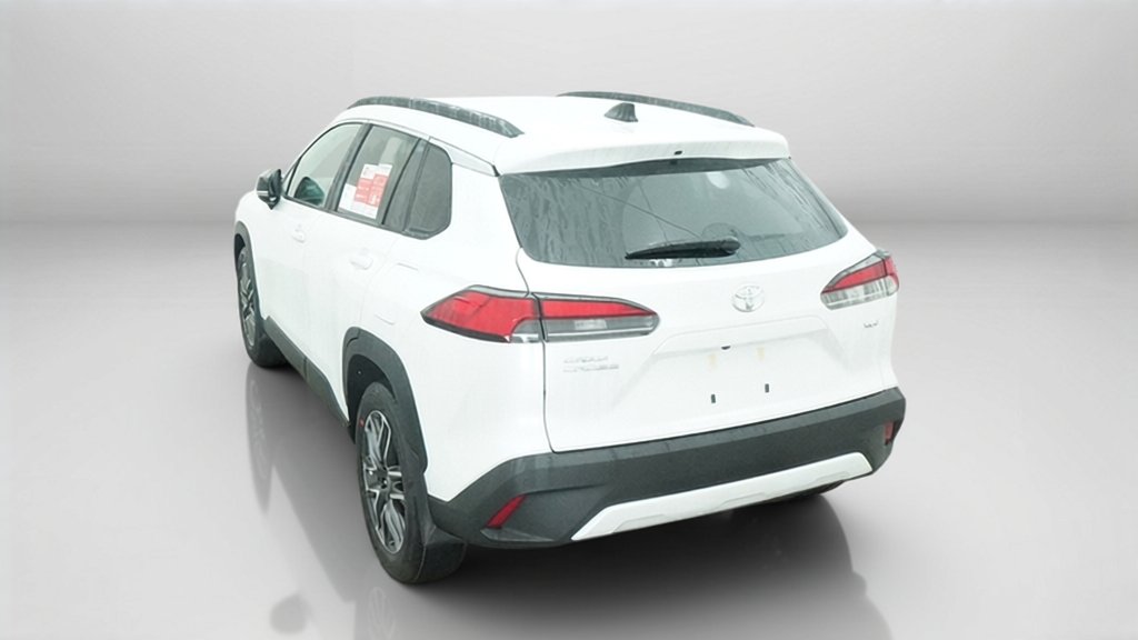 New 2026 Wind Chill Pearl Toyota XLE image 13