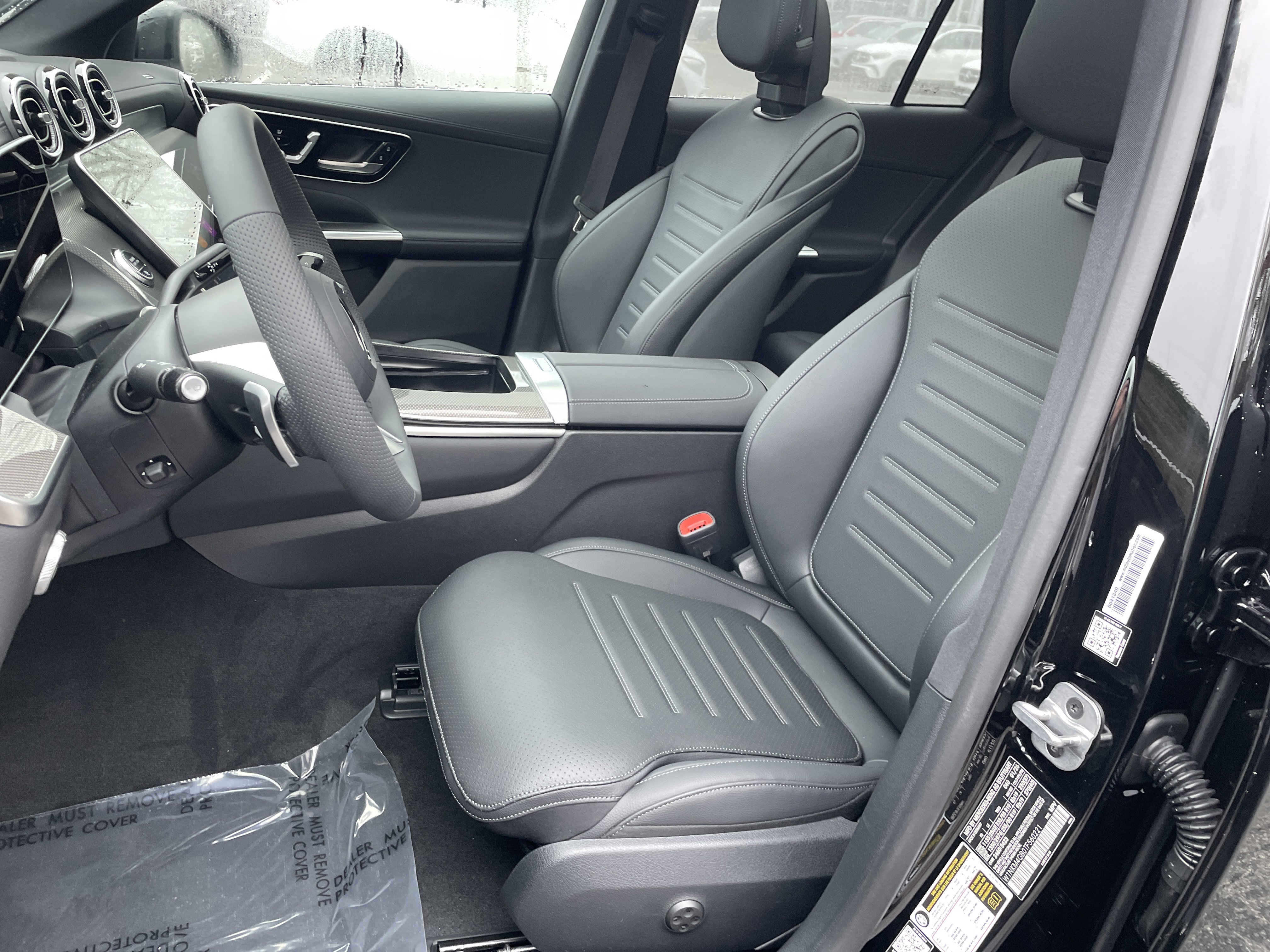 New 2026 Black Mercedes-Benz GLC 300 SUV image 21