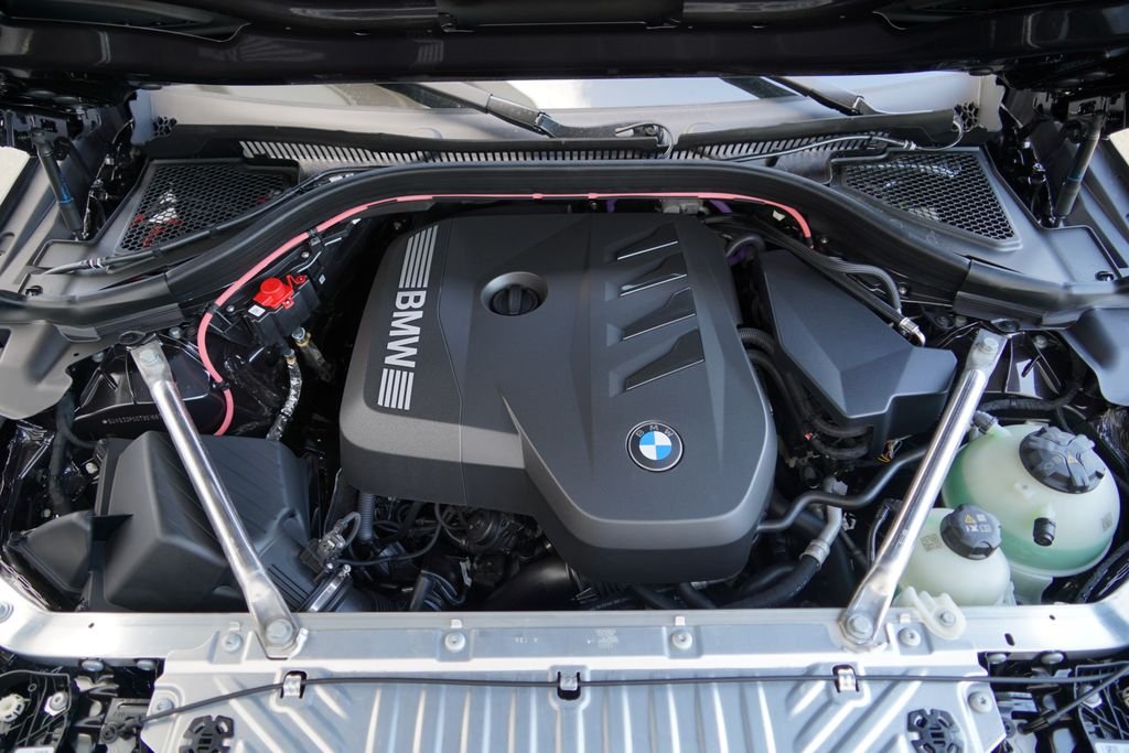 New 2026 Dark Graphite Metallic BMW 30 xDrive image 30