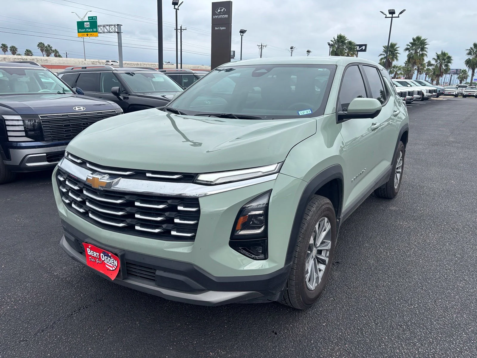 Used 2026 Green Chevrolet LT image 3