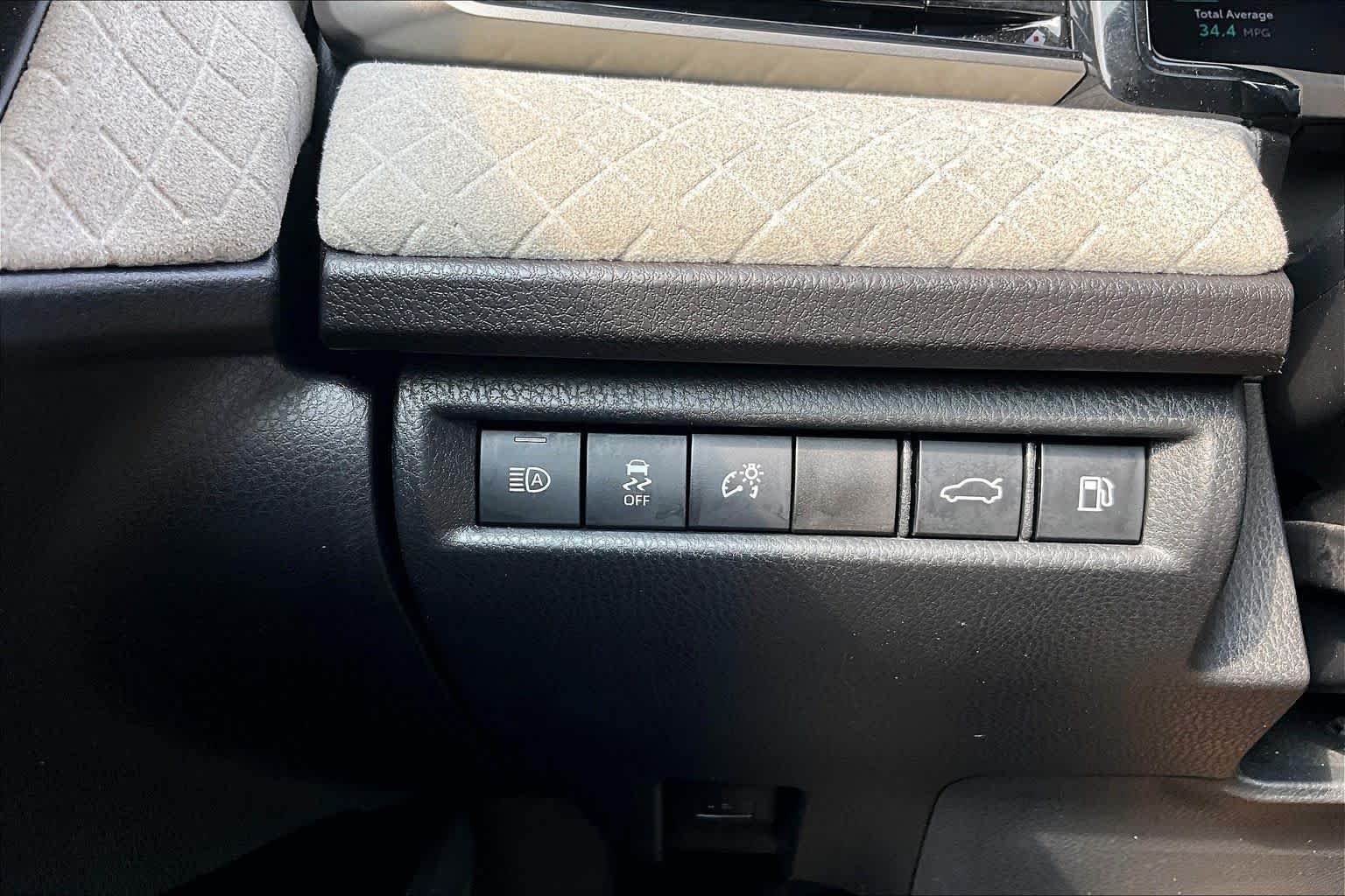 Used 2025 Underground Toyota XLE image 35