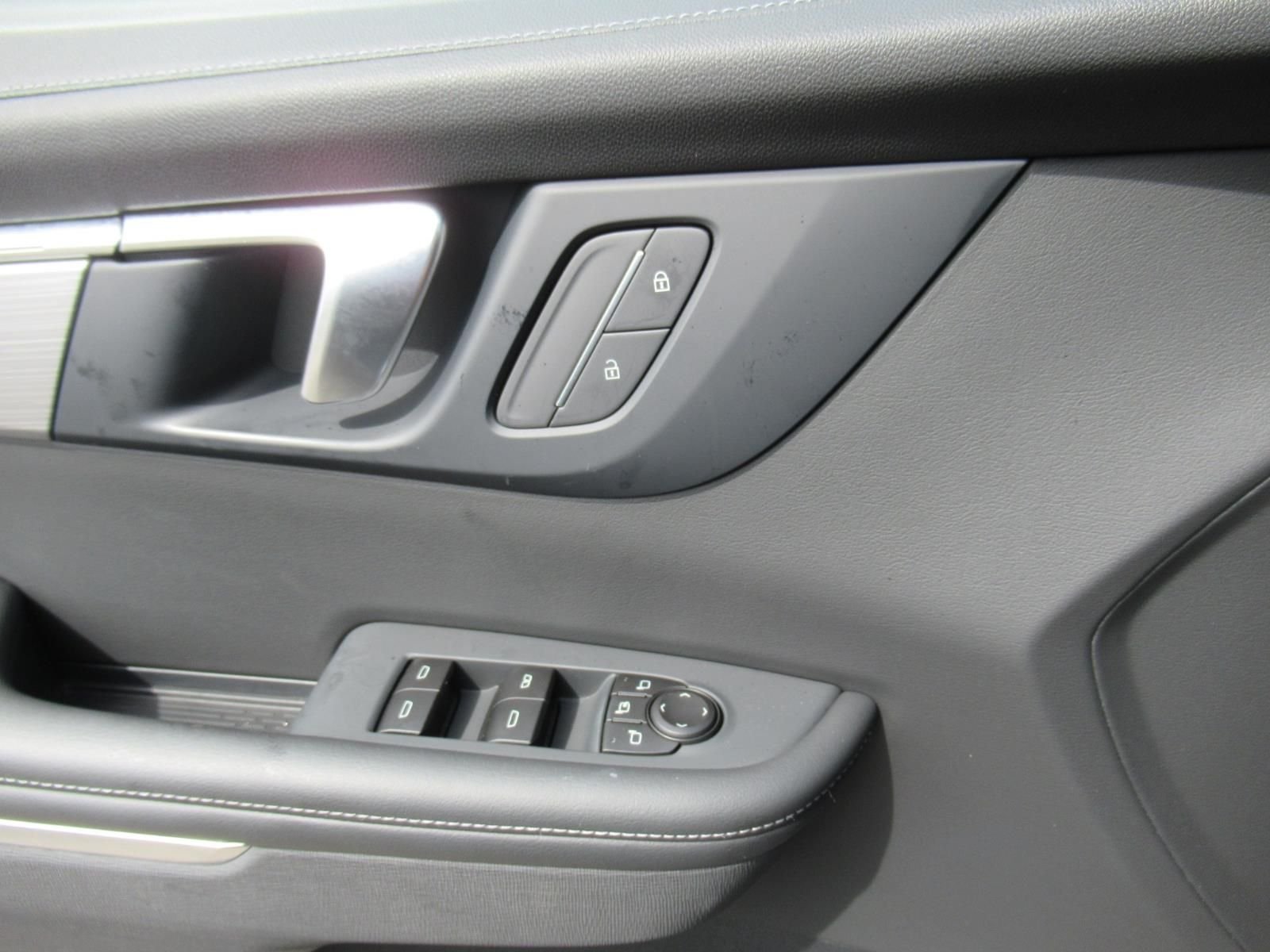 Used 2026 Blue Buick Preferred image 23