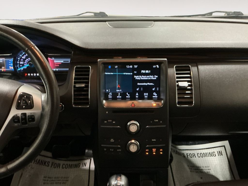 Used 2019 Gray Ford SEL image 14