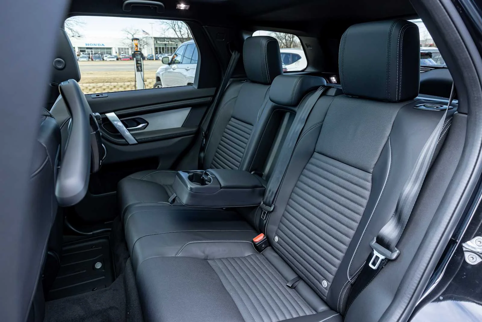 2026 Land Rover Discovery Sport Landmark - Photo 29
