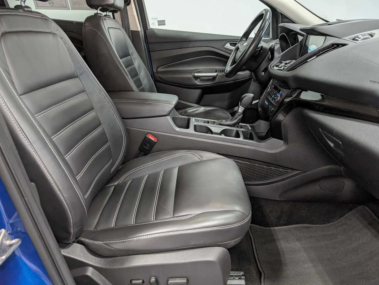 Used 2017 Lightning Blue Ford Titanium image 43