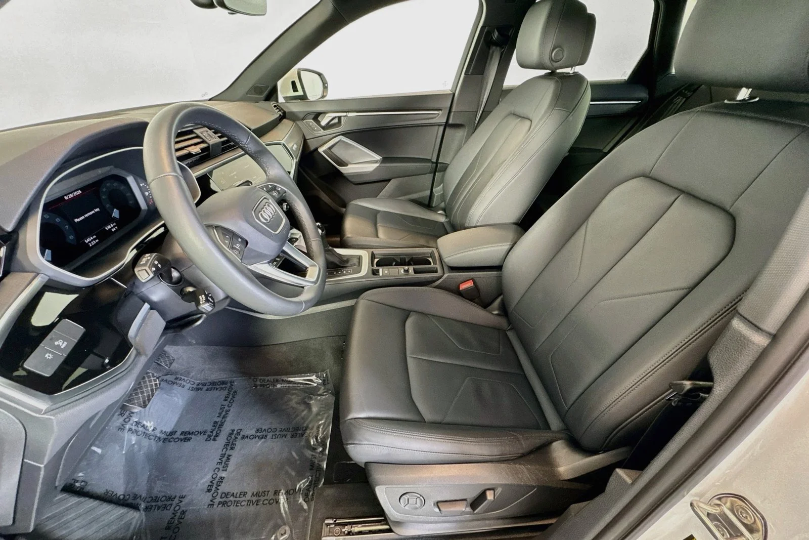 Used 2025 Arkona White Audi S line Premium image 19