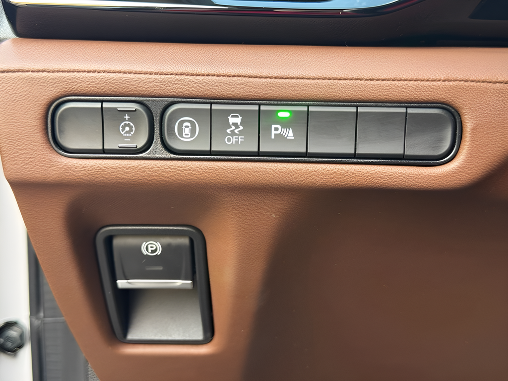 Used 2024 White Acura Technology image 28