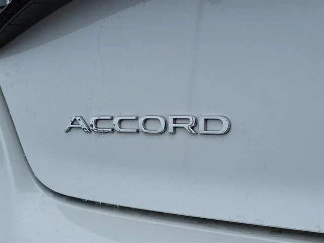 Used 2025 WHITE Honda EX-L image 6