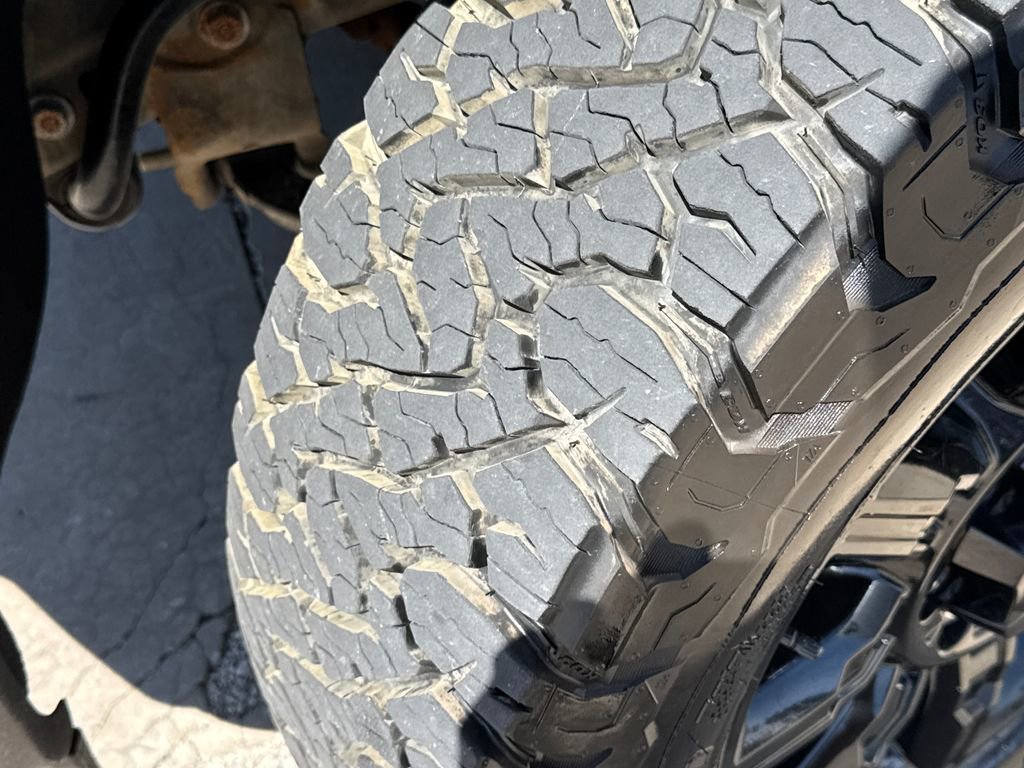 2025 GMC Sierra 2500HD AT4 - Photo 14