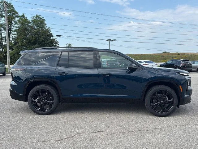 2027 Chevrolet Traverse RS - Photo 10