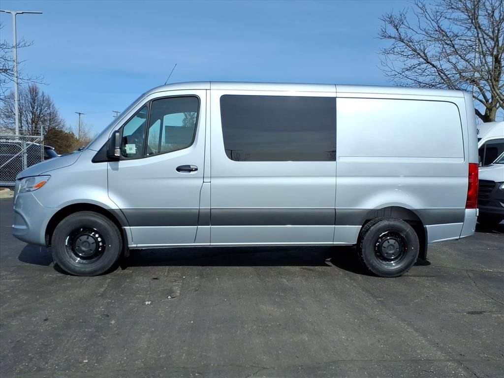 2026 Mercedes-Benz Sprinter Crew Van Base - Photo 26