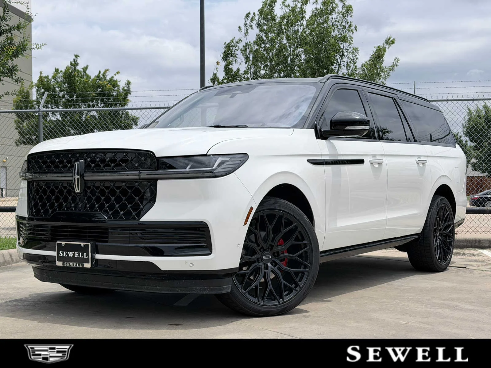 2025 Lincoln Navigator Black Label L 4WD's photo