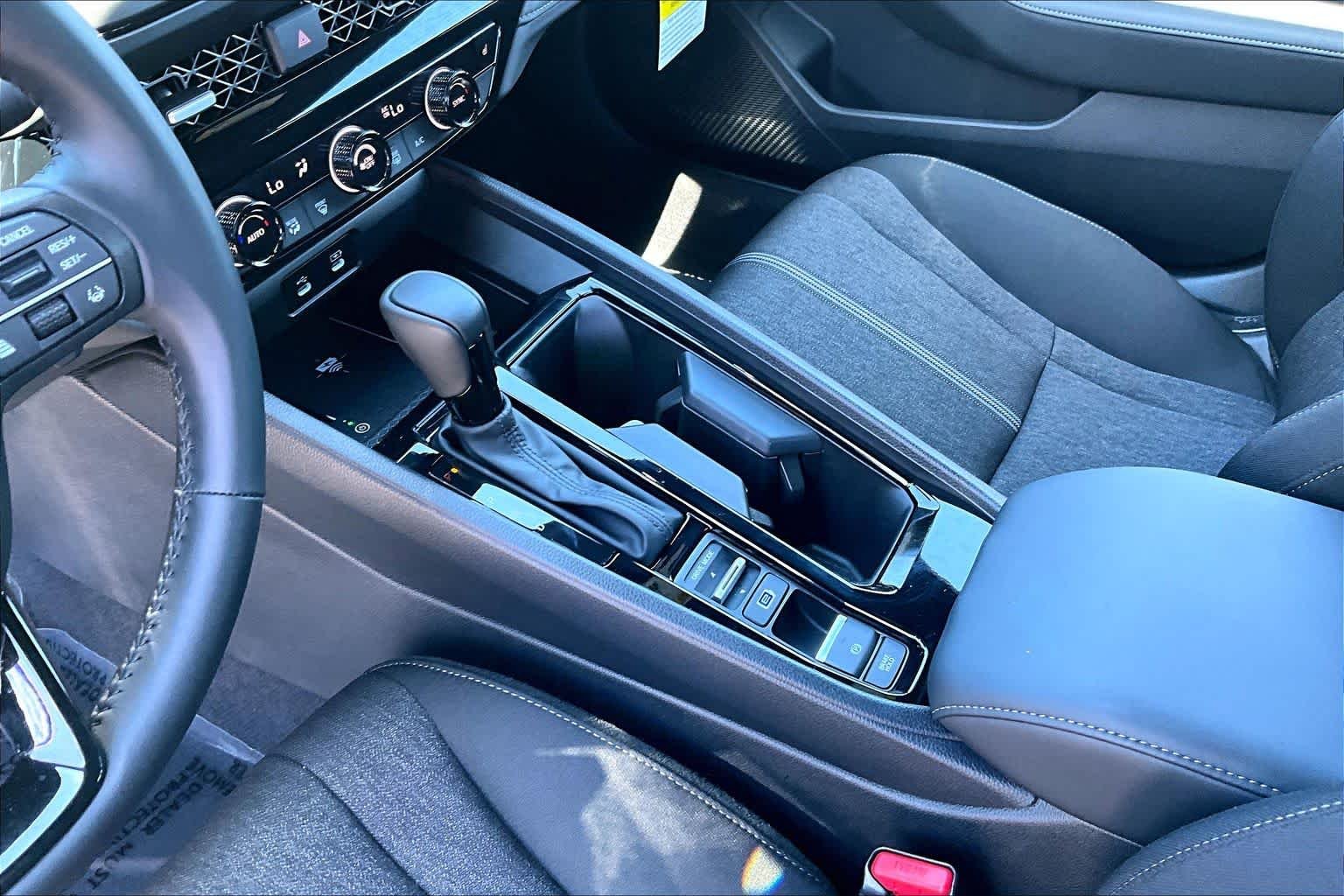 2026 Honda Accord Hybrid Sport - Photo 17