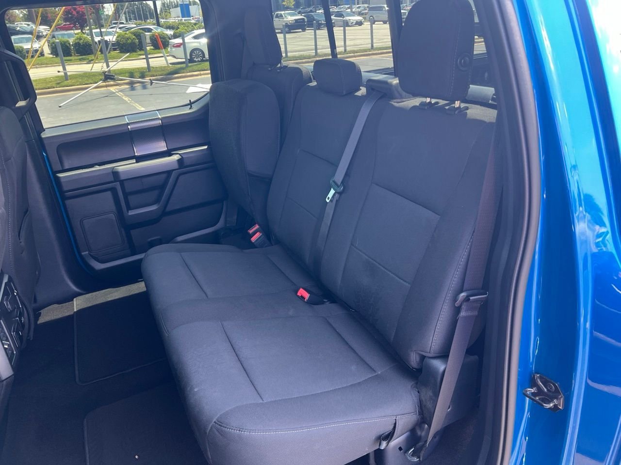 Used 2019 Blue Ford XLT image 23