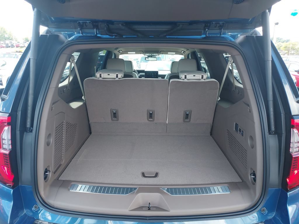 New 2026 Downpour Metallic GMC Denali image 9