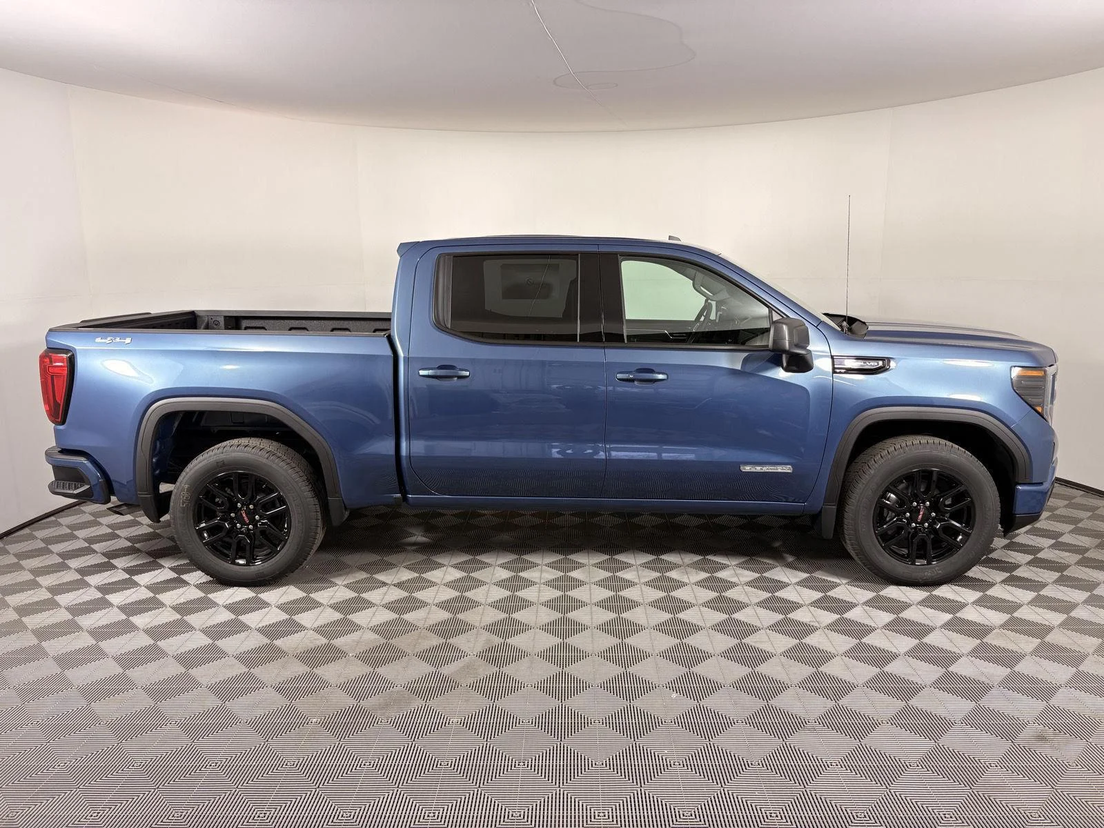 New 2026 Downpour Metallic GMC Elevation image 9