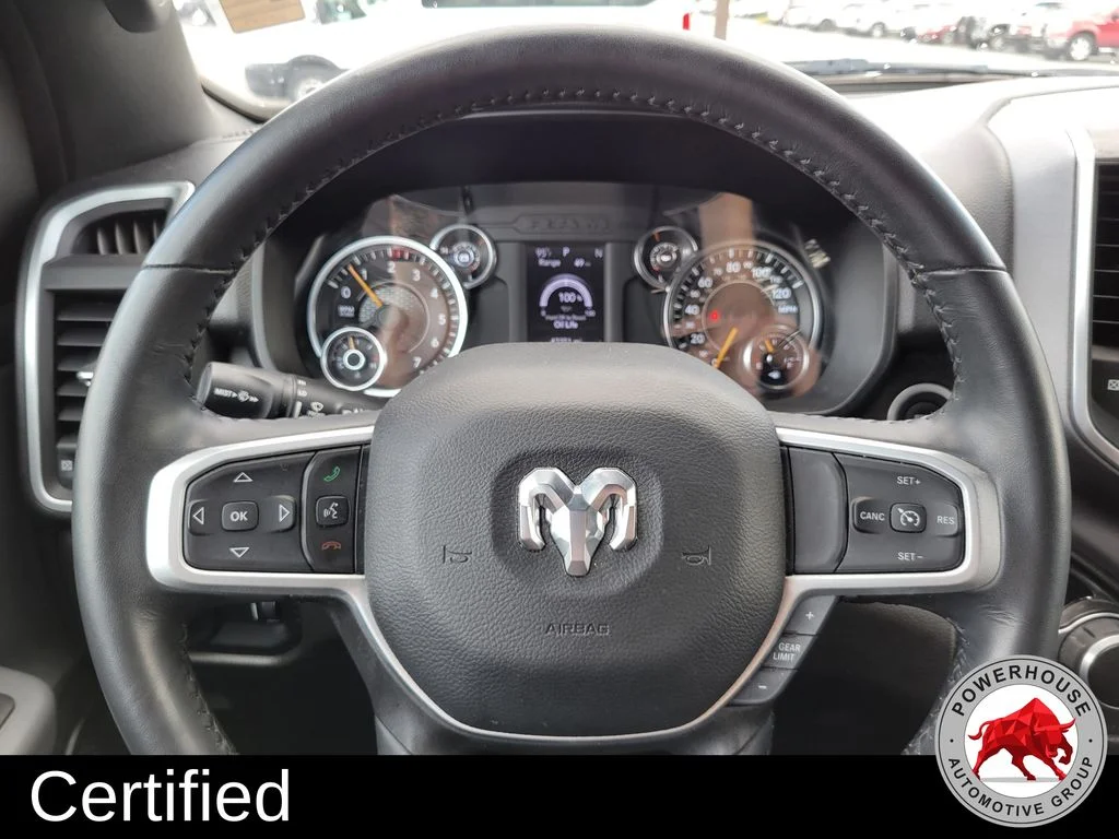 Used 2022 White Ram Big Horn/Lone Star image 31