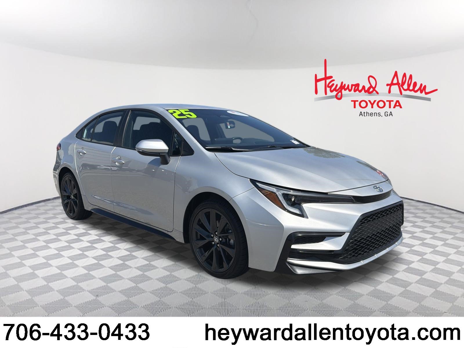 Used 2025 Classic Silver Metallic Toyota SE image 1