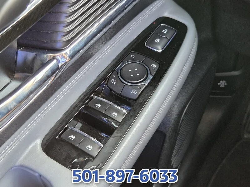 Used 2022 Black Metallic LINCOLN STANDARD AWD image 27