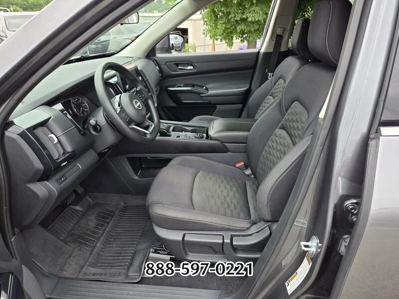 2022 Nissan Pathfinder S - Photo 10