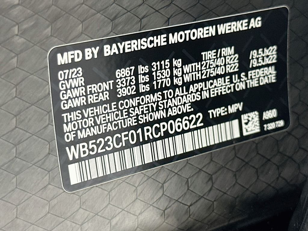 Certified Used 2024 White Metallic BMW xDrive50 image 32