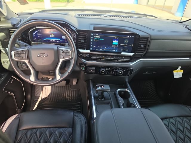 Used 2023 Black Chevrolet RST image 8