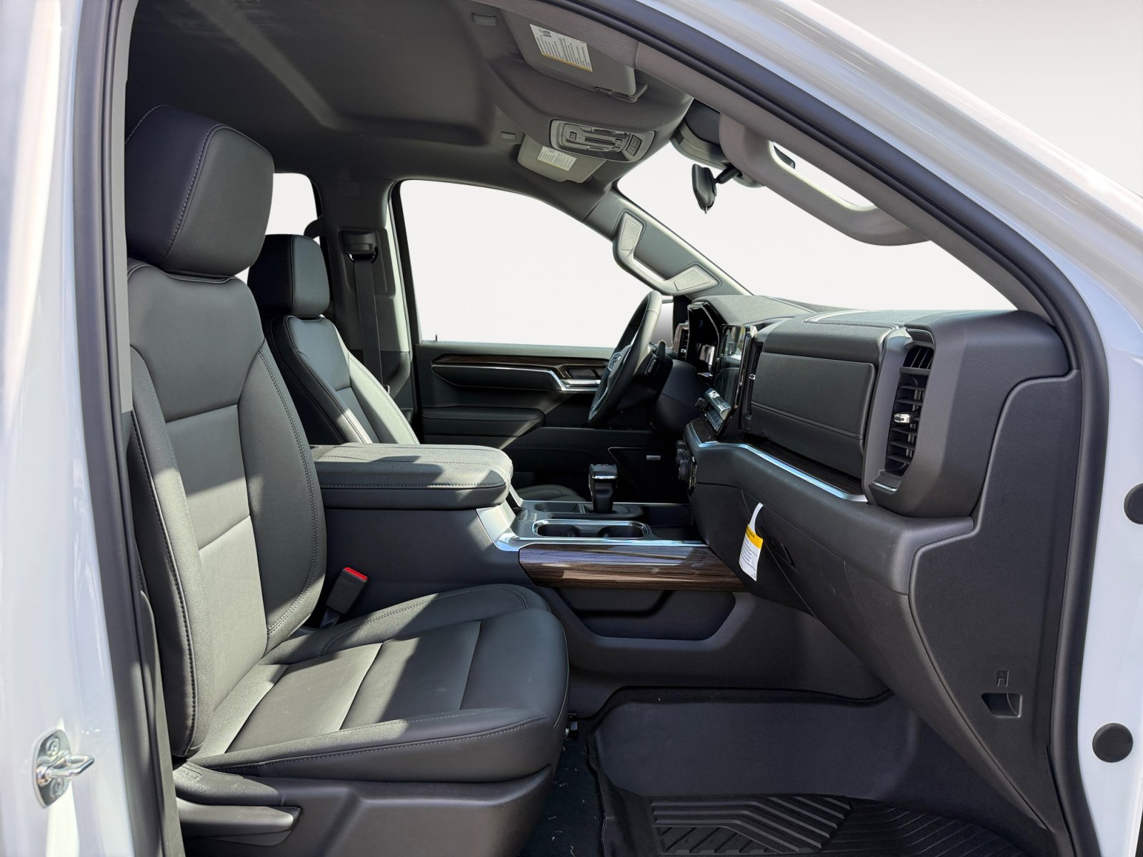 New 2026 Summit White Chevrolet LT Trail Boss image 19