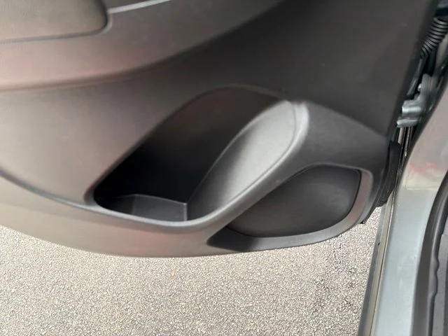 Used 2025 Gray Chevrolet  image 17