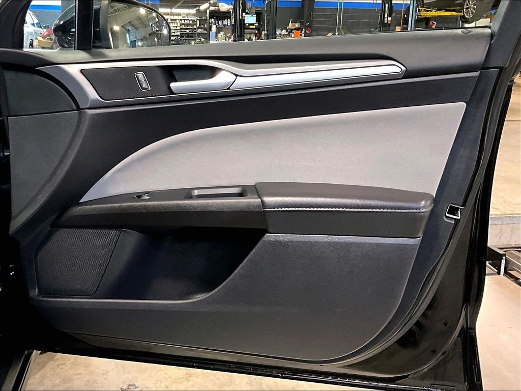 Used 2016 Black Ford S image 12
