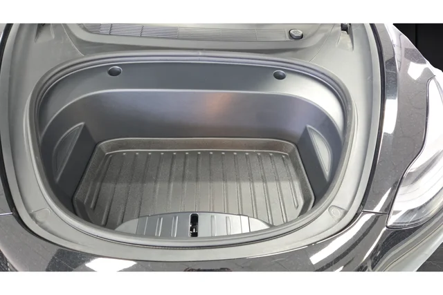 Used 2023 Solid Black Tesla Base image 27