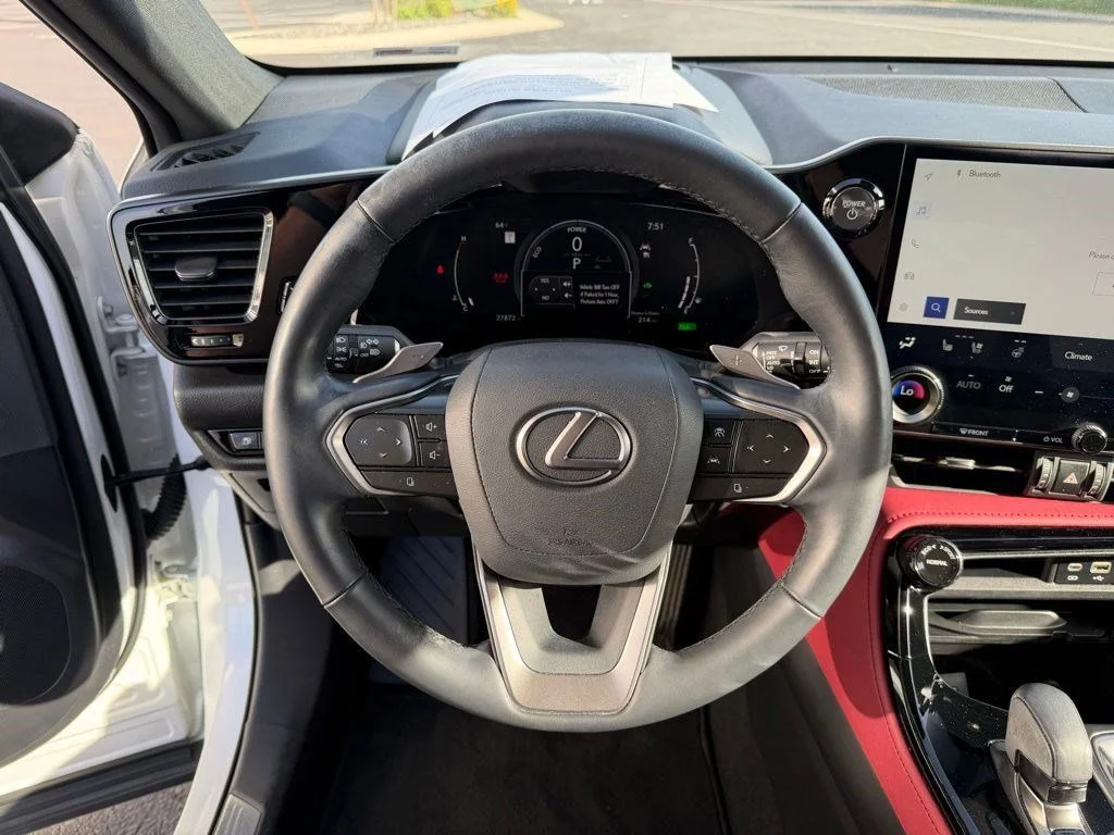 Used 2025 White Pearl Lexus 350h Premium image 13
