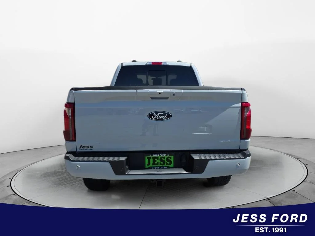 New 2026 Avalanche Ford XLT image 4