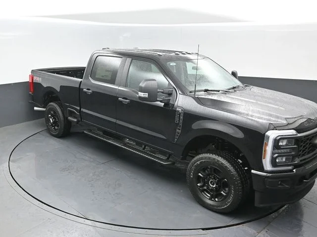 New 2026 Agate Black Metallic Ford F-250® XL image 16
