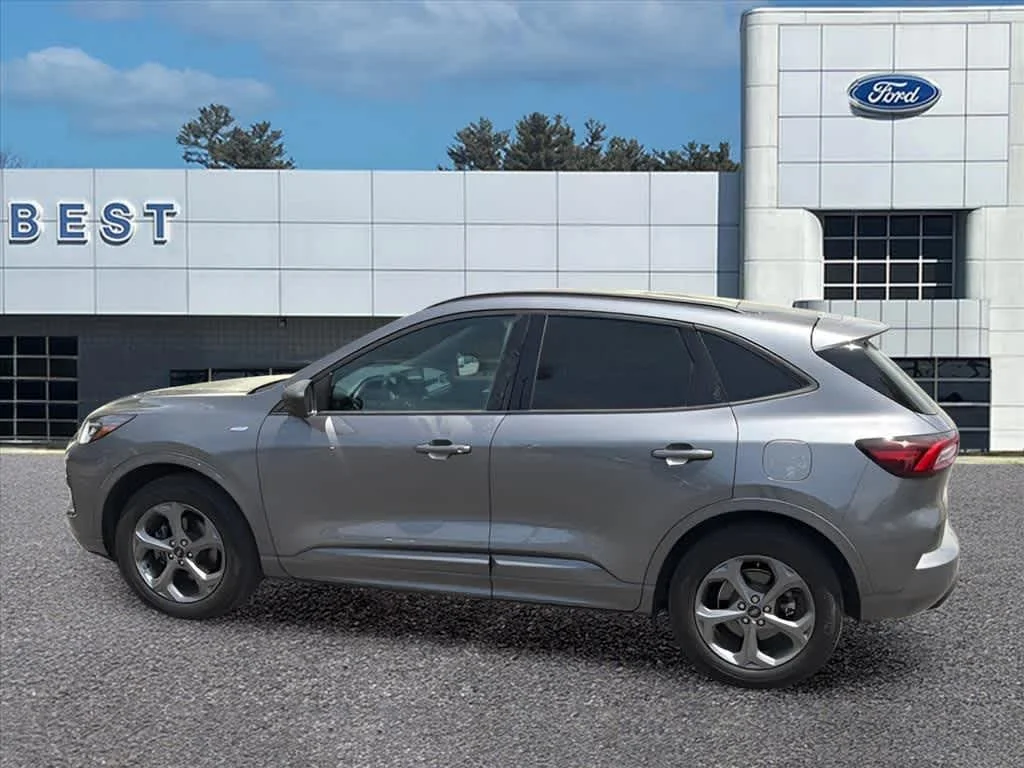 Used 2024 Light Blue Clearcoat Metallic Ford ST-Line image 8