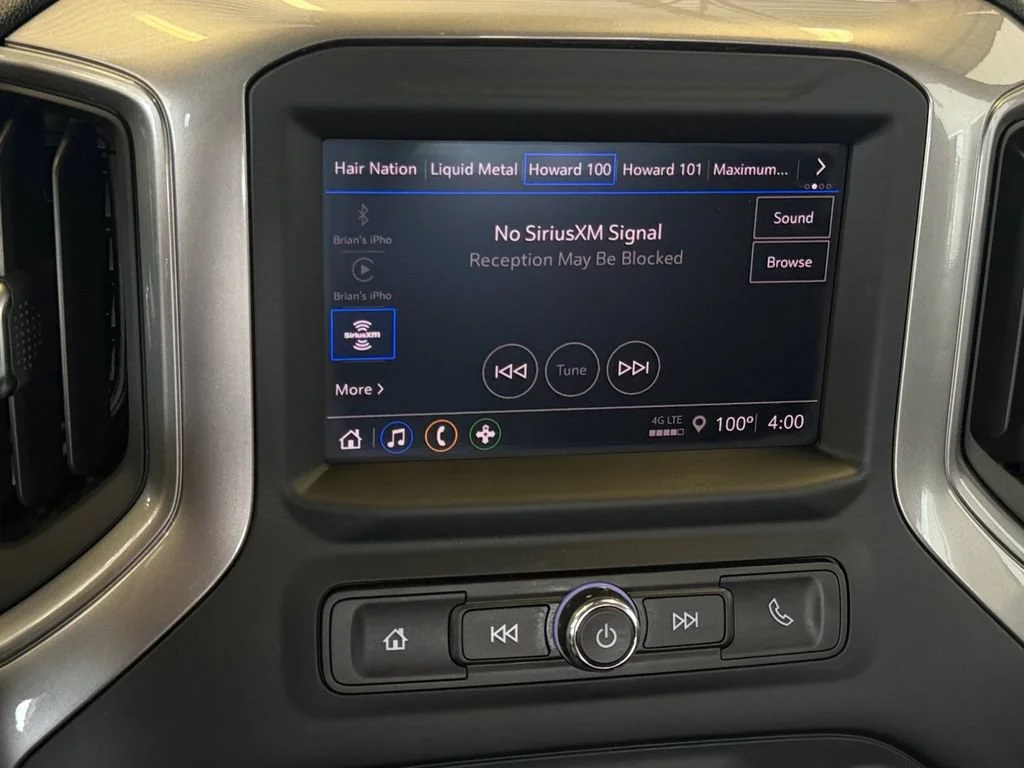 Used 2025 Slate Gray Metallic Chevrolet Custom image 21