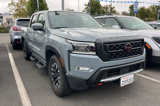 Used 2023 Gray Nissan PRO-X image 5