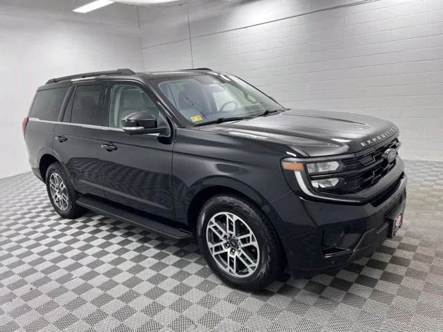 Used 2025 Black Ford Active image 4